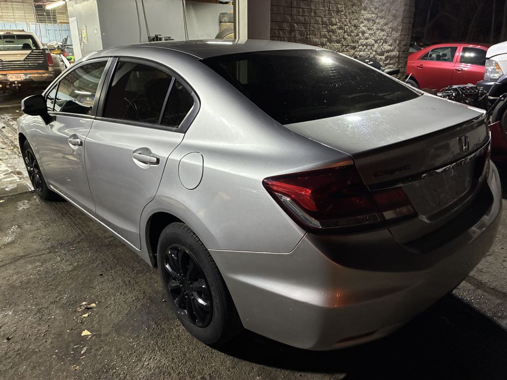 2013 Honda Civic Image 4