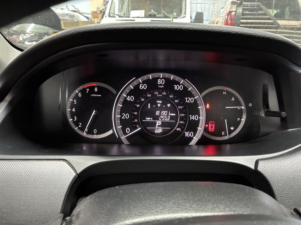 2014 Honda Accord Image 15