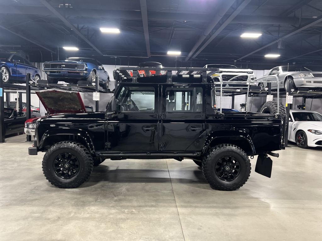 1987 Land Rover Defender Image 24