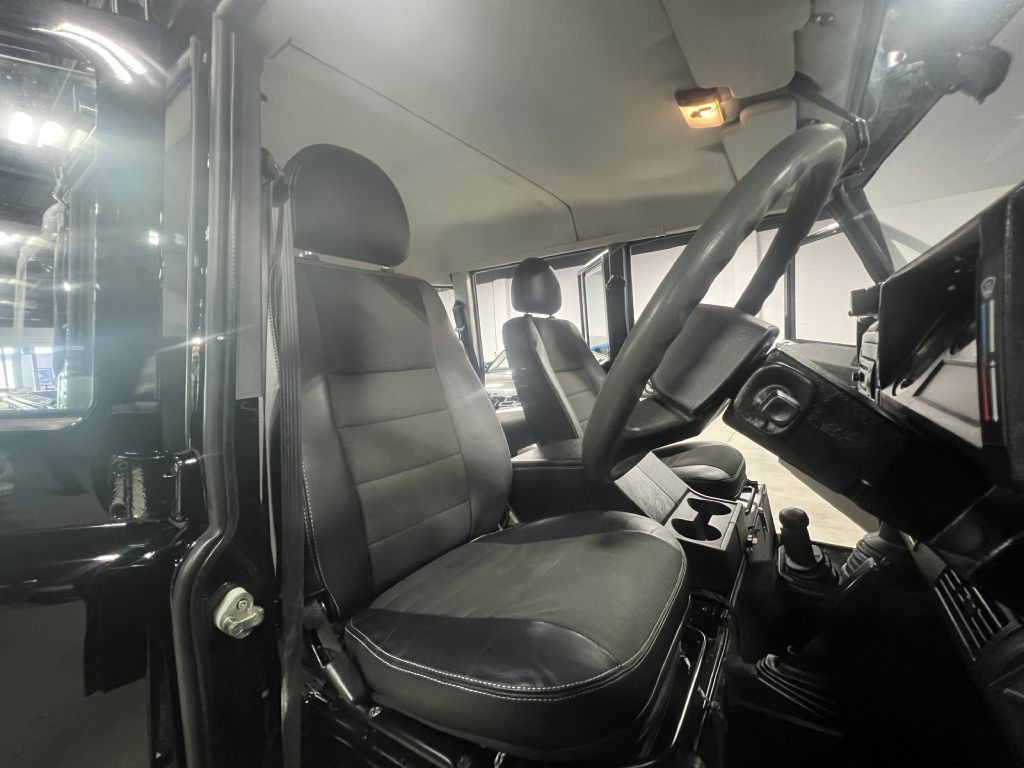 1987 Land Rover Defender Image 43