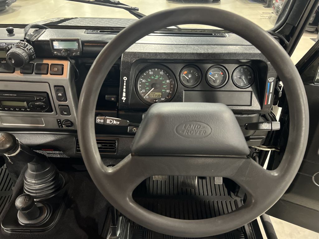 1987 Land Rover Defender Image 48