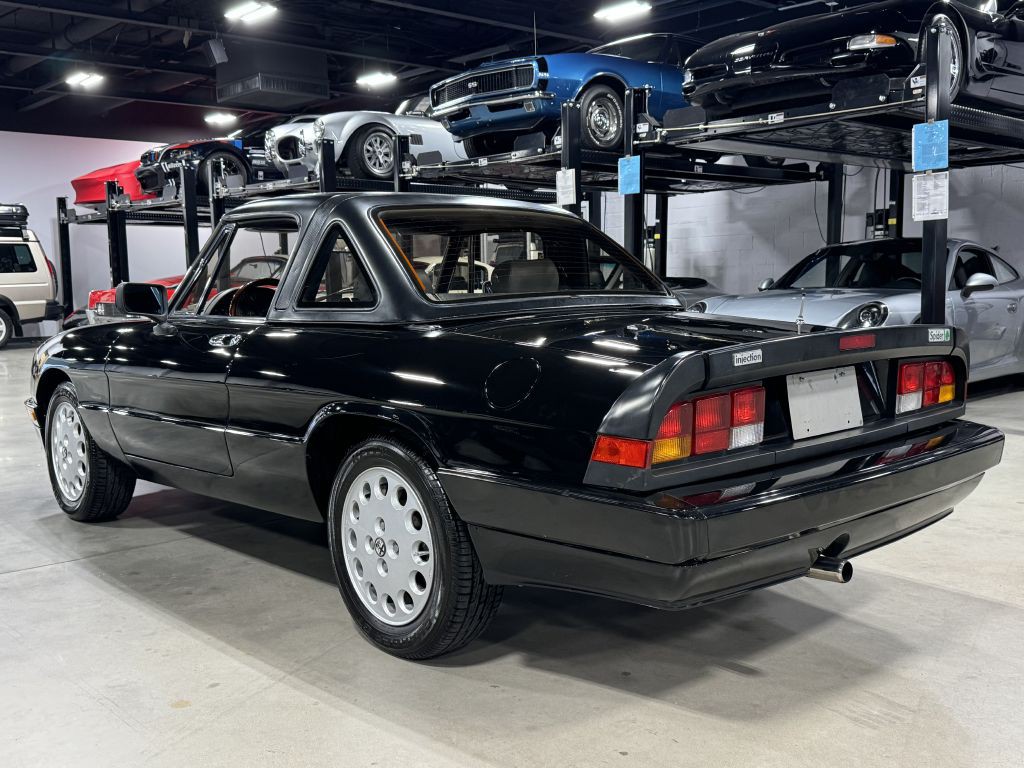 1989 Alfa Romeo Spider Image 4