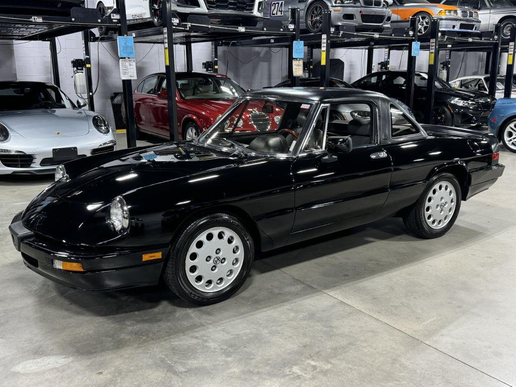 1989 Alfa Romeo Spider Image 41