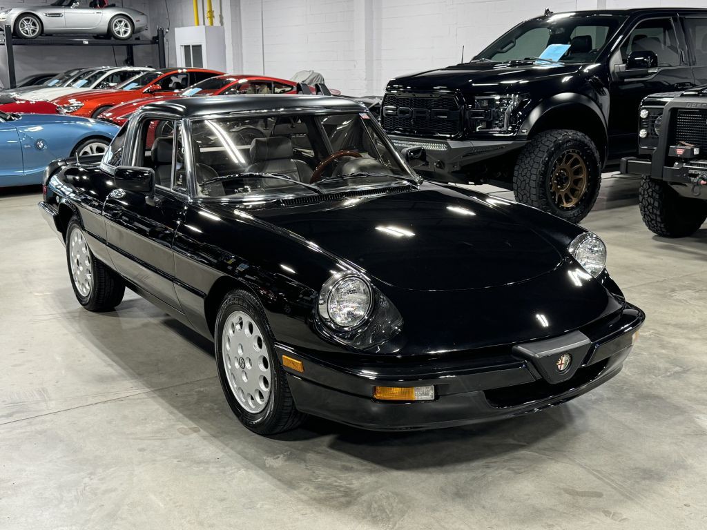 1989 Alfa Romeo Spider Image 51