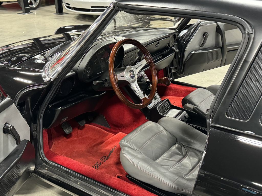 1989 Alfa Romeo Spider Image 54