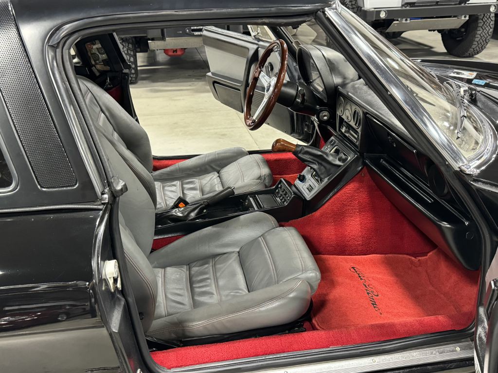 1989 Alfa Romeo Spider Image 63