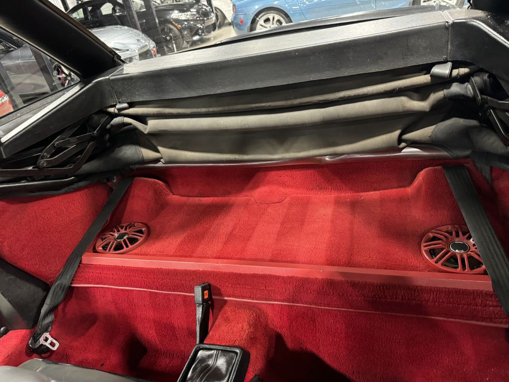 1989 Alfa Romeo Spider Image 70