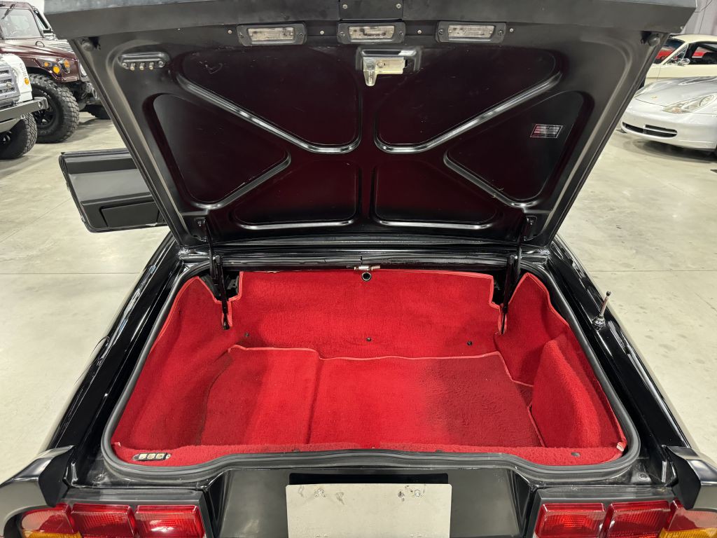 1989 Alfa Romeo Spider Image 77