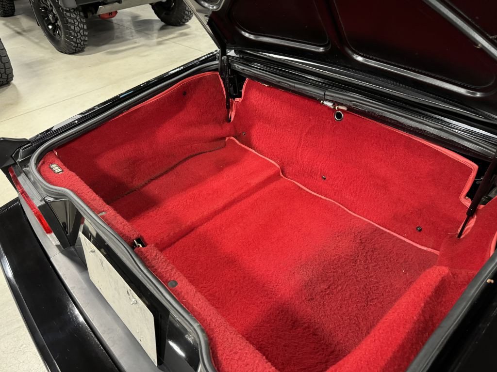 1989 Alfa Romeo Spider Image 78