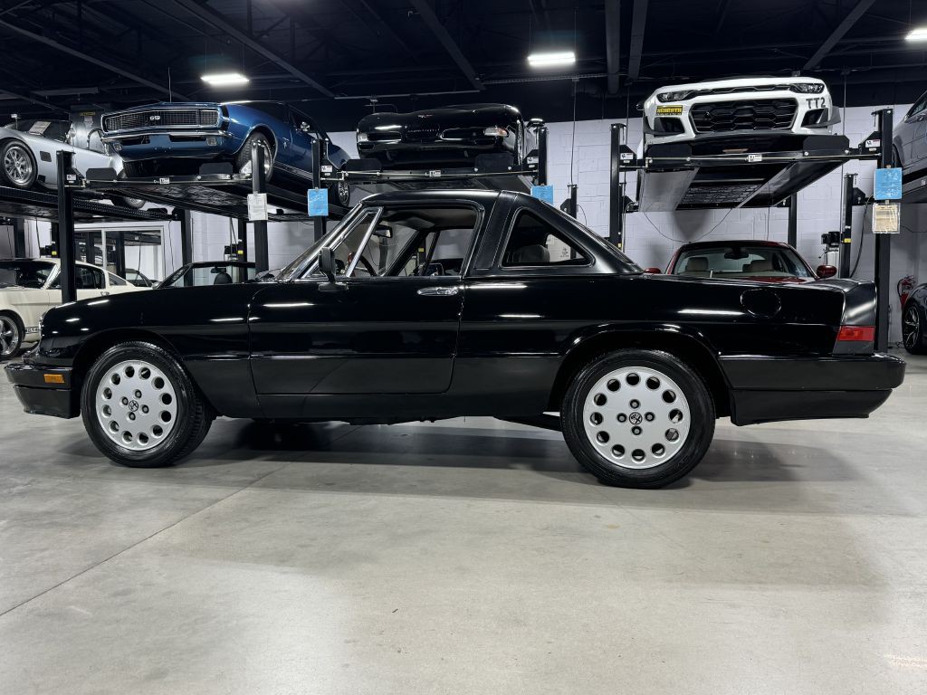 1989 Alfa Romeo Spider Image 92