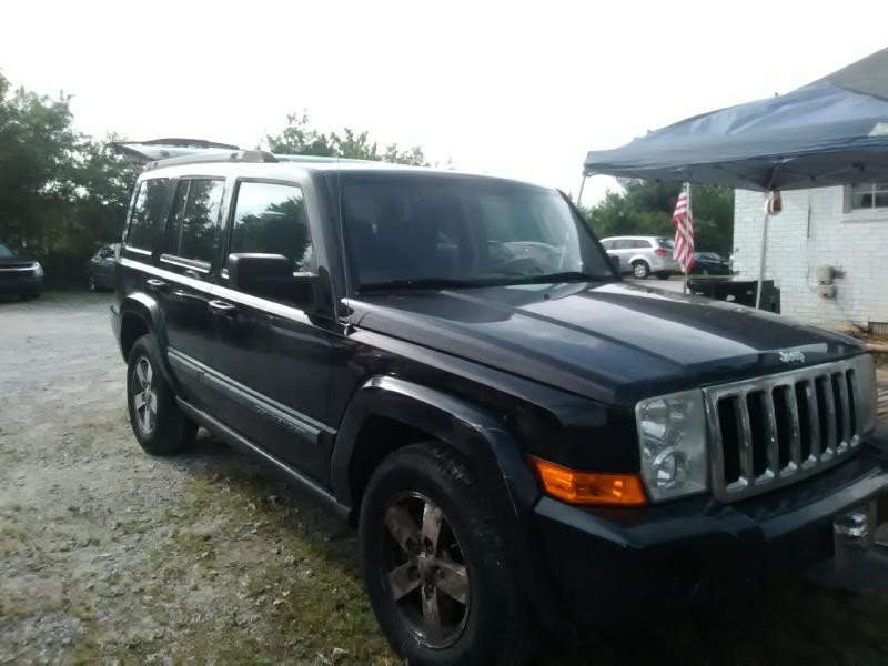 2008 Jeep Commander Image 4