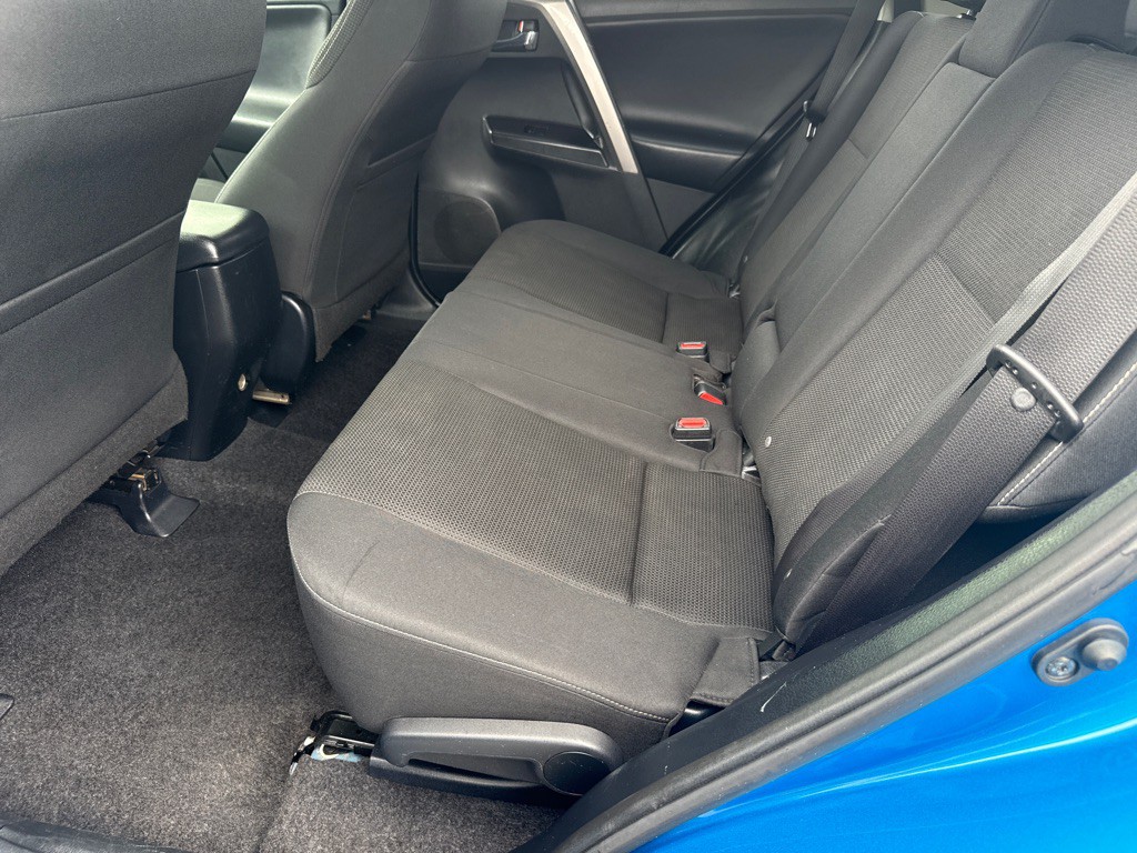 2018 Toyota Rav4 Image 6