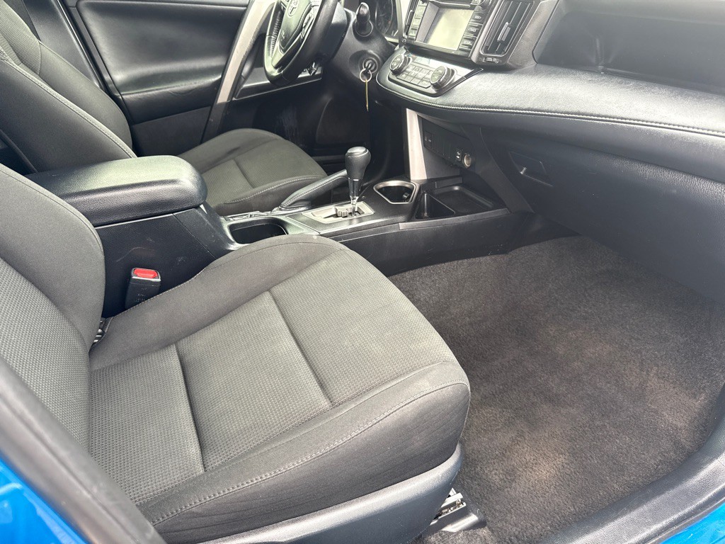 2018 Toyota Rav4 Image 7