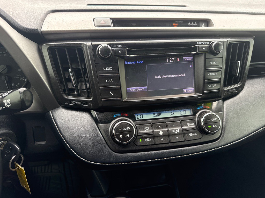 2018 Toyota Rav4 Image 9