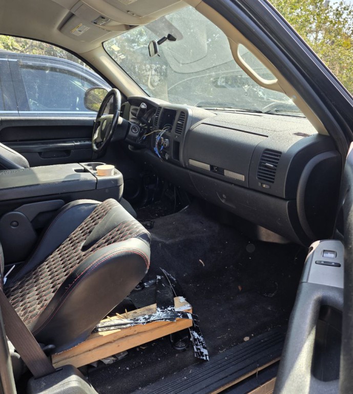 2011 Chevrolet Silverado 1500 Image 5