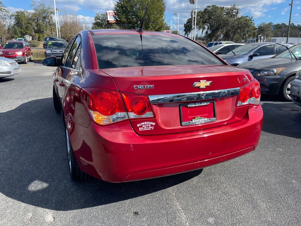 2012 Chevrolet Cruze Image 3