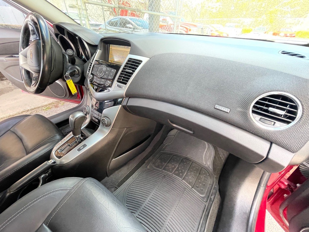 2012 Chevrolet Cruze Image 33