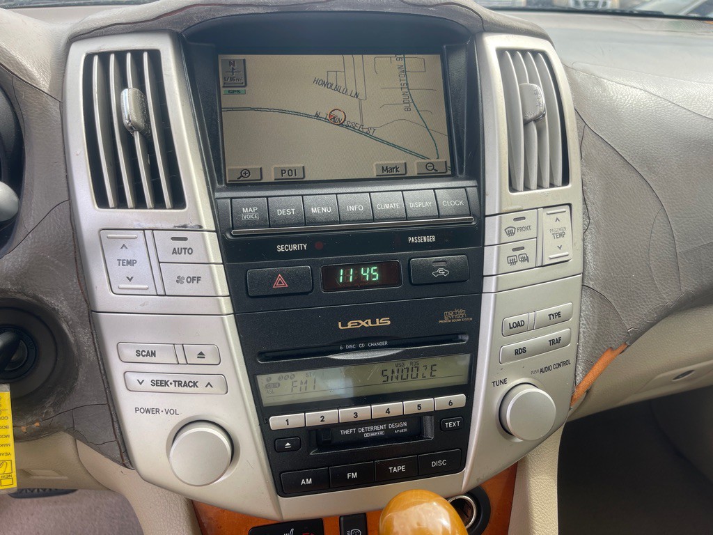 2004 Lexus RX Image 14
