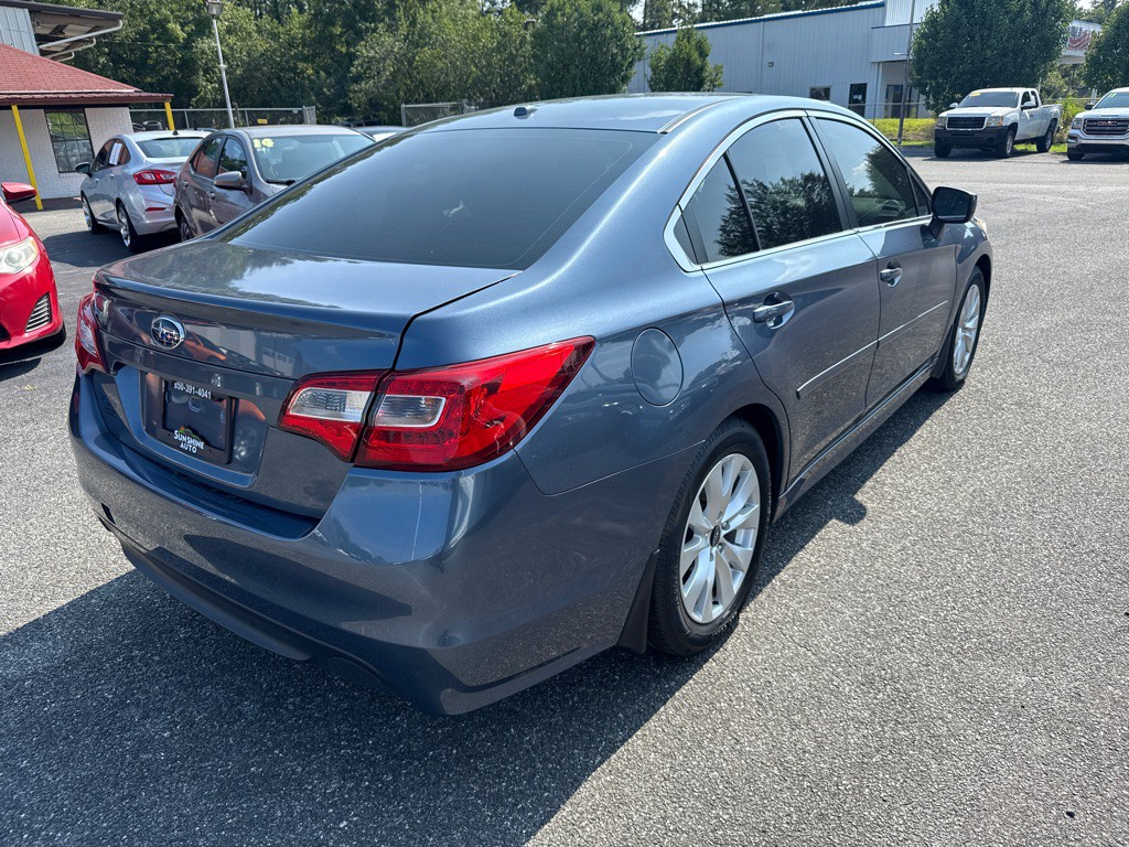 2015 Subaru Legacy Image 3