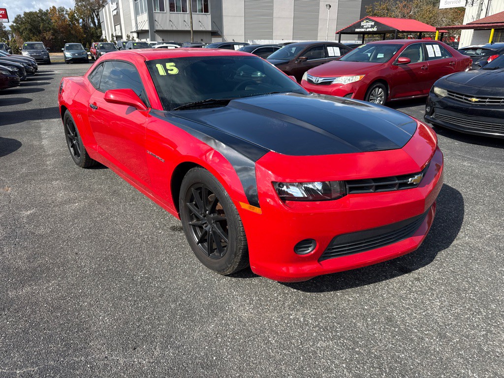 2015 Chevrolet Camaro Image 2