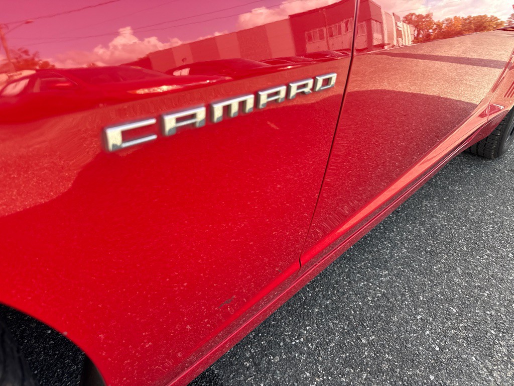 2015 Chevrolet Camaro Image 5