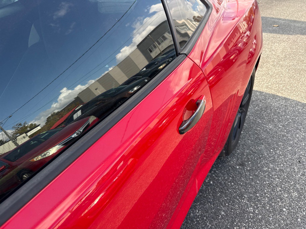 2015 Chevrolet Camaro Image 6