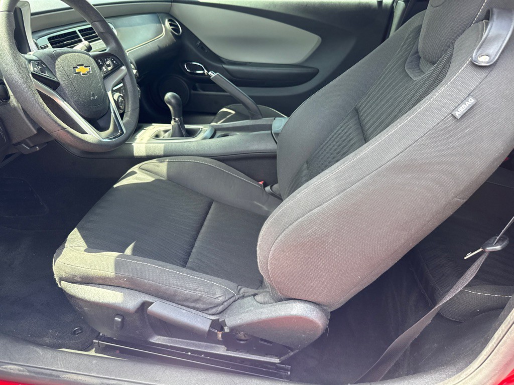 2015 Chevrolet Camaro Image 7