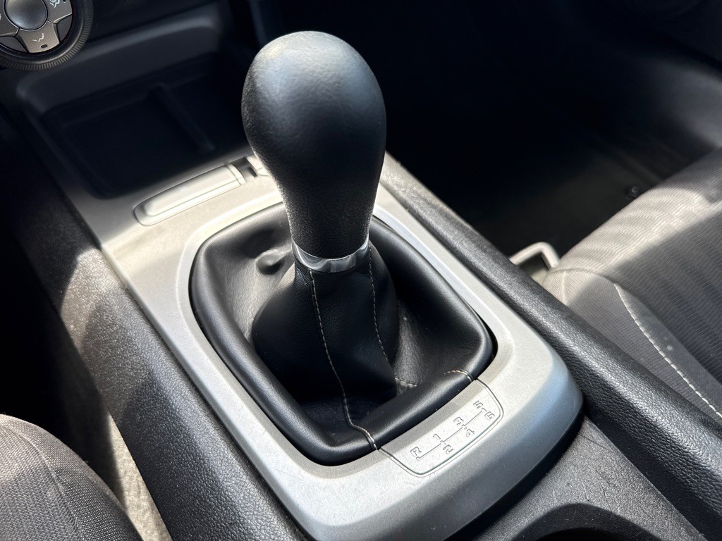 2015 Chevrolet Camaro Image 12