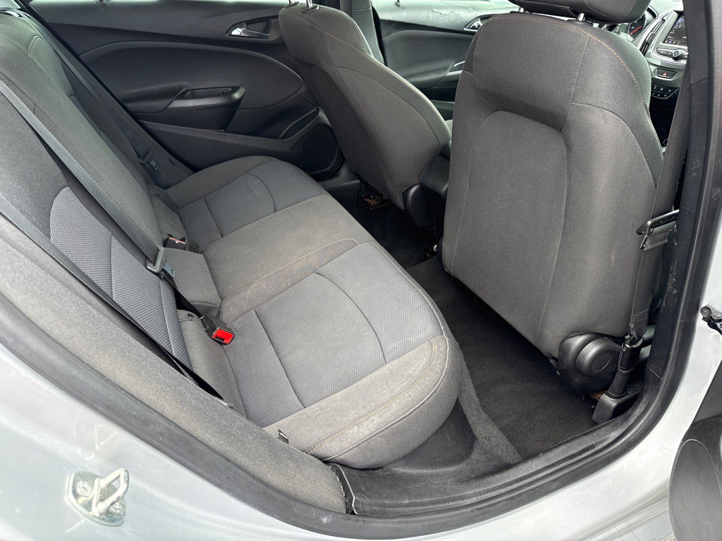 2019 Chevrolet Cruze Image 8