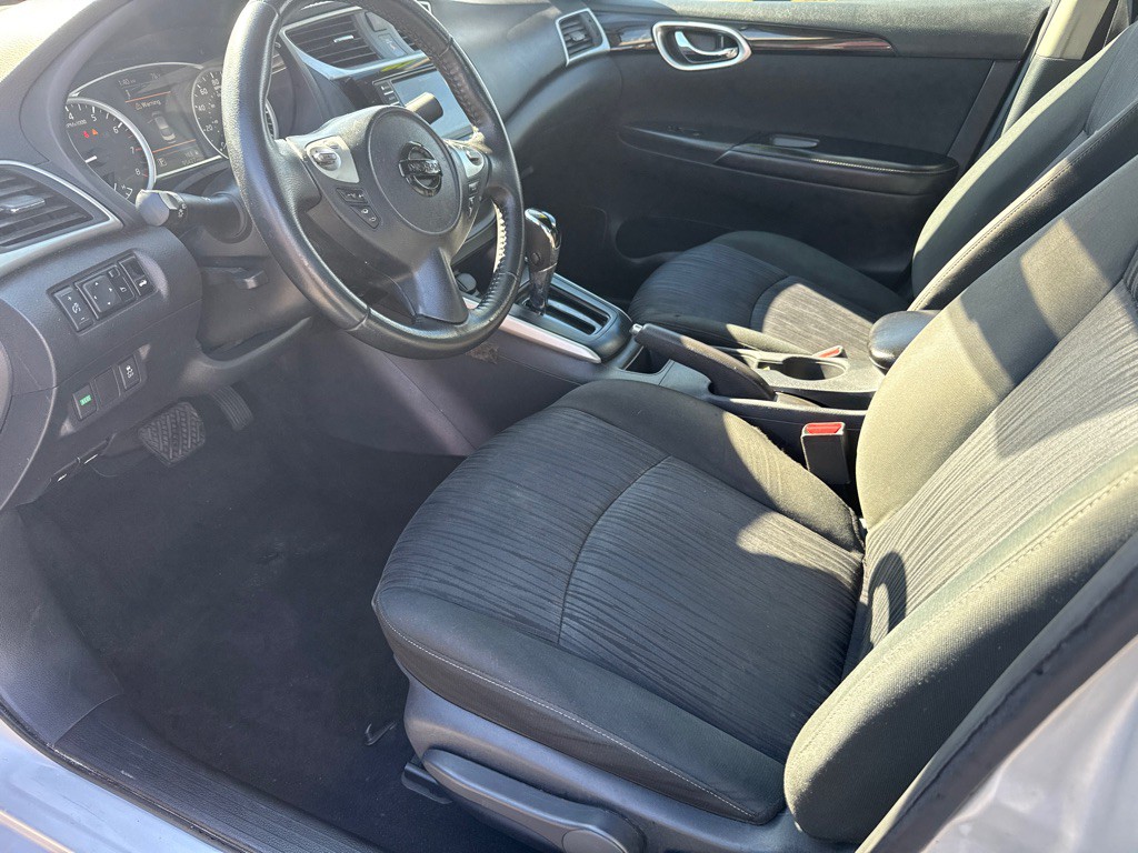 2019 Nissan Sentra Image 5