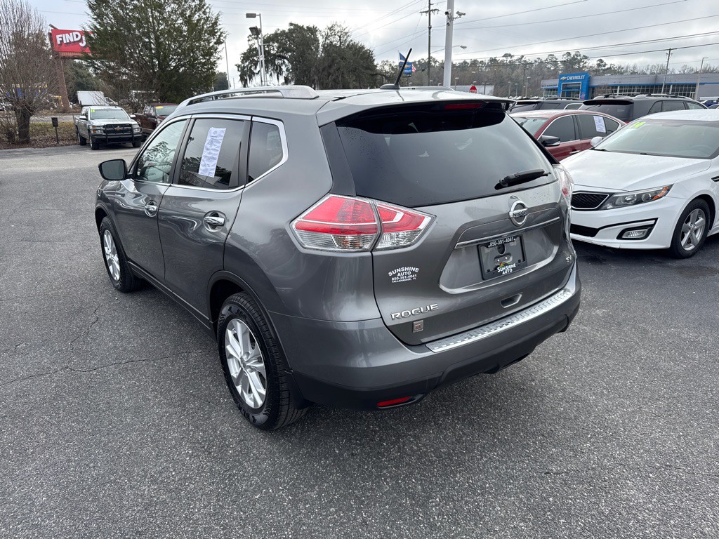 2015 Nissan Rogue Image 4