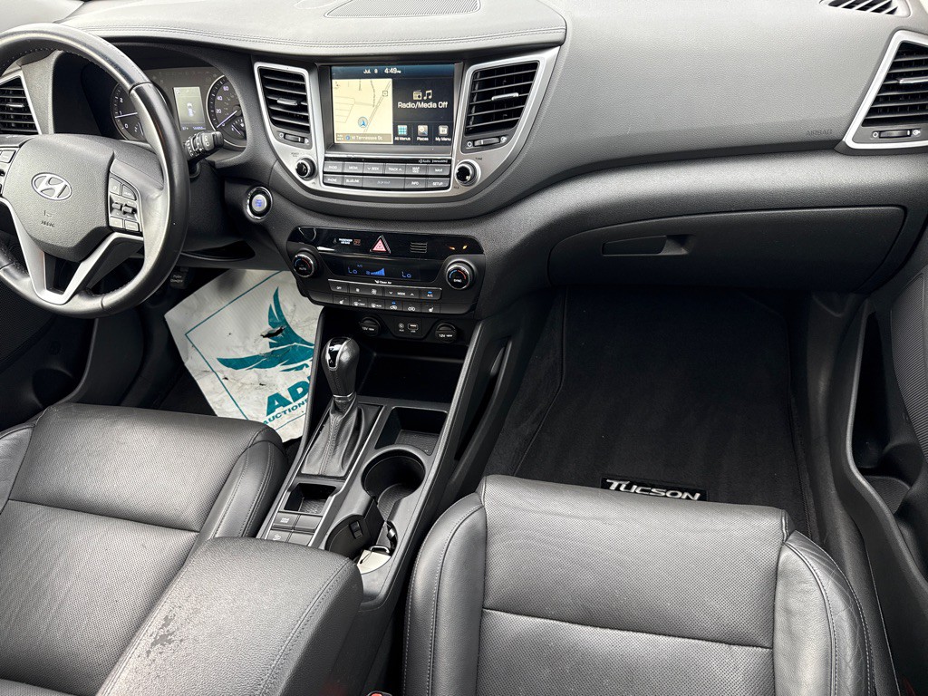 2016 Hyundai Tucson Image 10