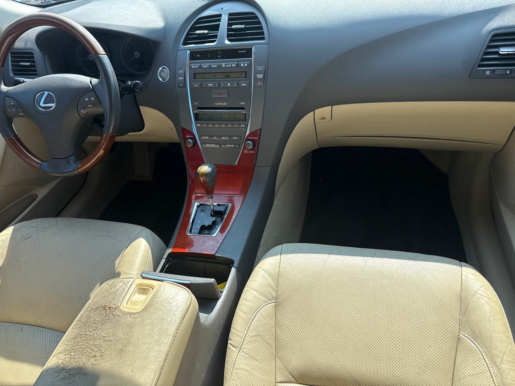 2009 Lexus ES Image 9