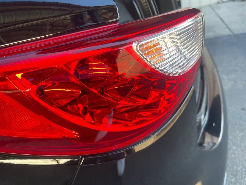 2013 INFINITI JX35 Image 8