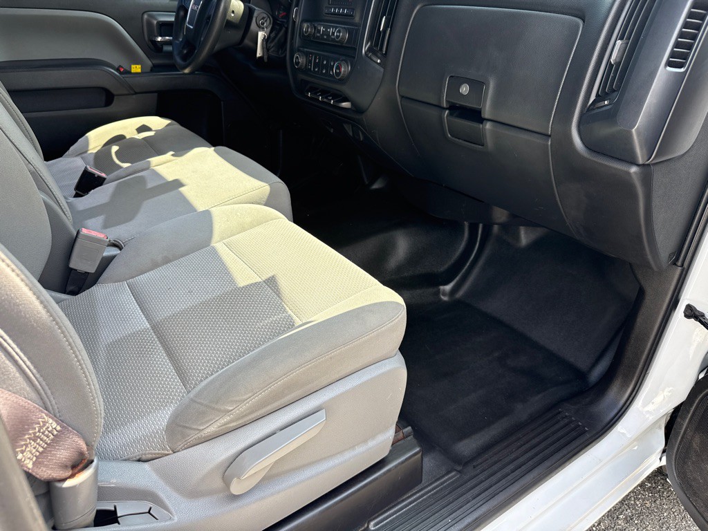 2017 GMC Sierra Image 6