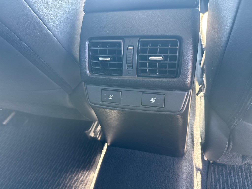 2017 Subaru Outback Image 11