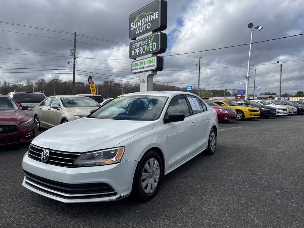 2016 Volkswagen Jetta Image 1