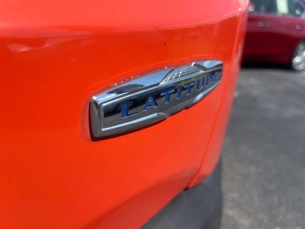 2015 Jeep Renegade Image 5