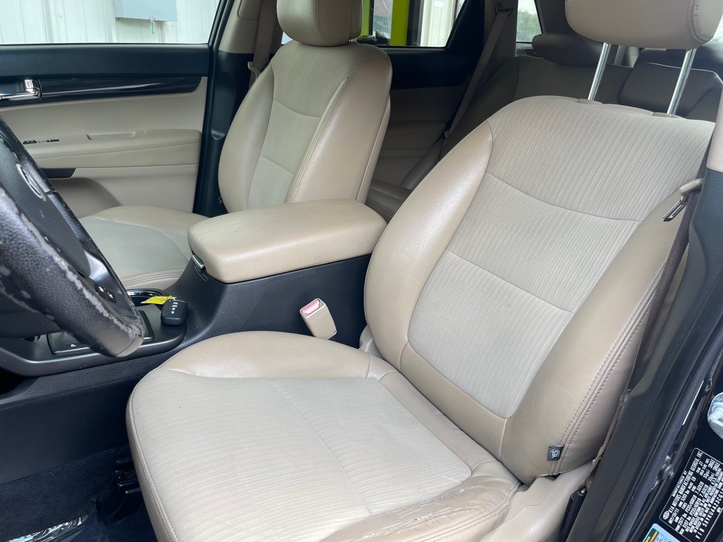 2012 Kia Sorento Image 13