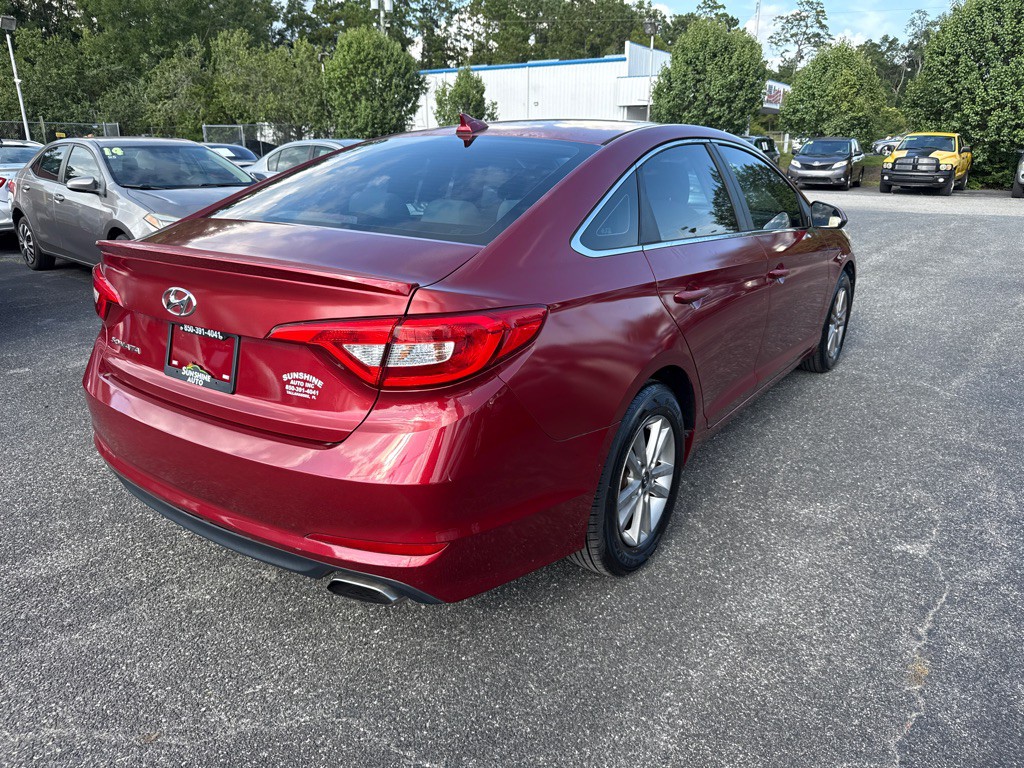 2016 Hyundai Sonata Image 3