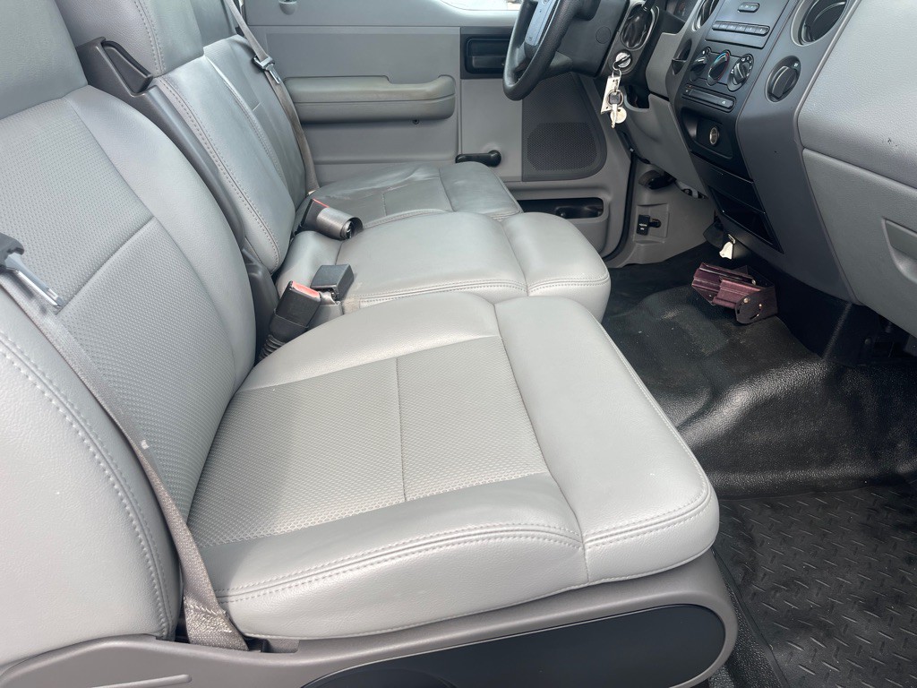 2005 Ford F-150 Image 11