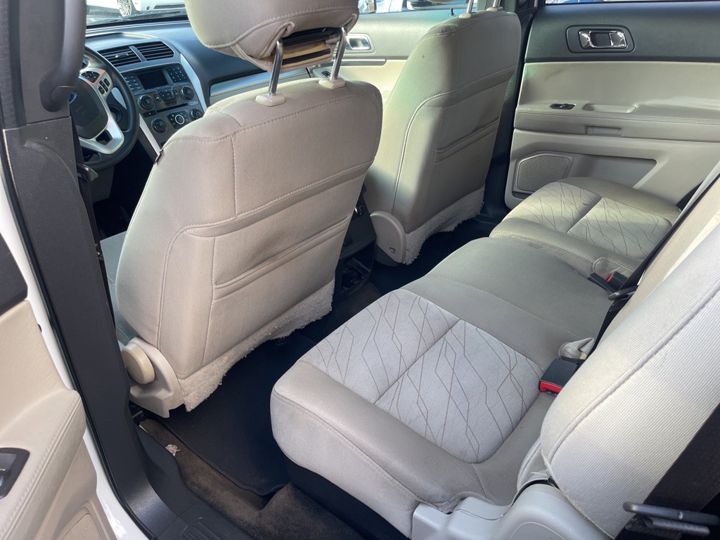 2013 Ford Explorer Image 7