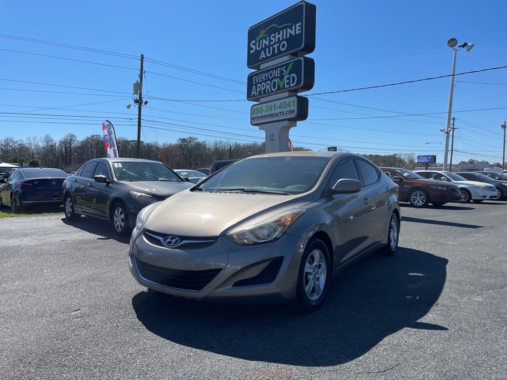 2014 Hyundai Elantra Image 2