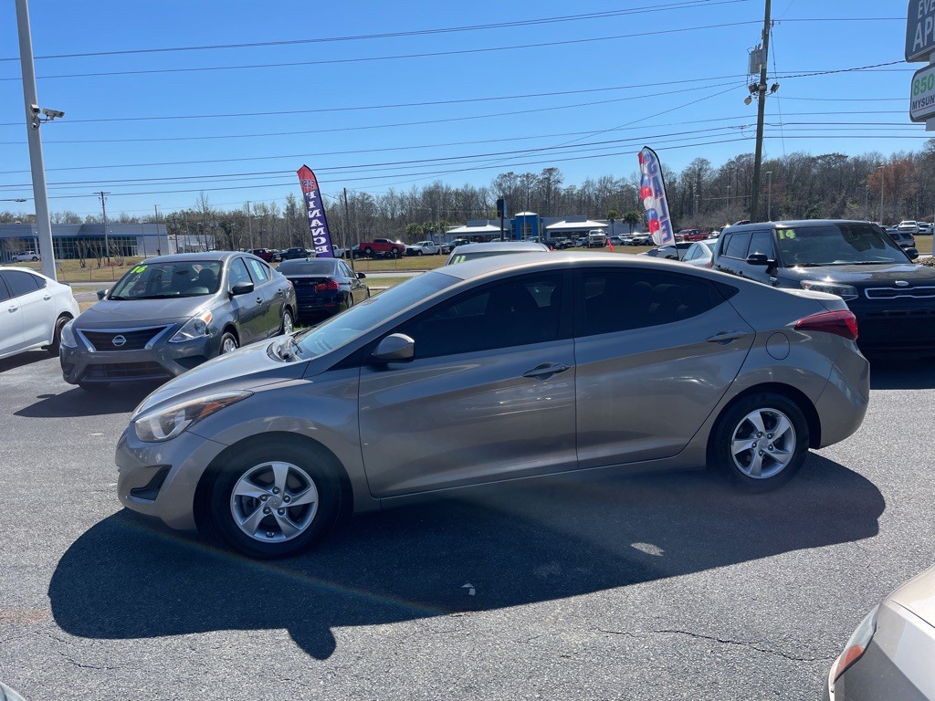 2014 Hyundai Elantra Image 4