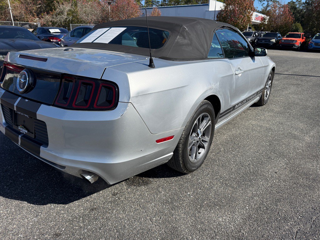 2014 Ford Mustang Image 3