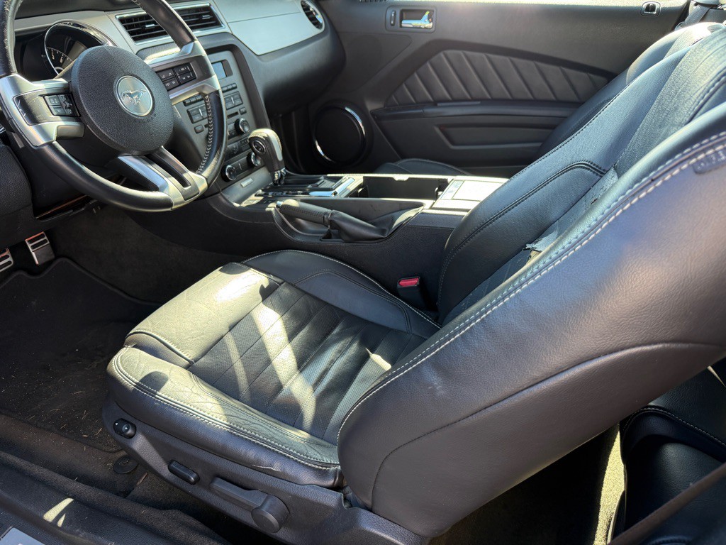 2014 Ford Mustang Image 5