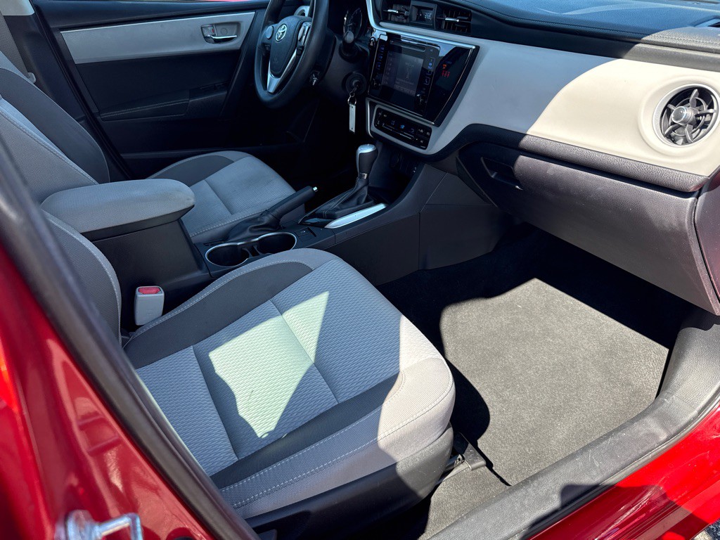 2018 Toyota Corolla Image 7
