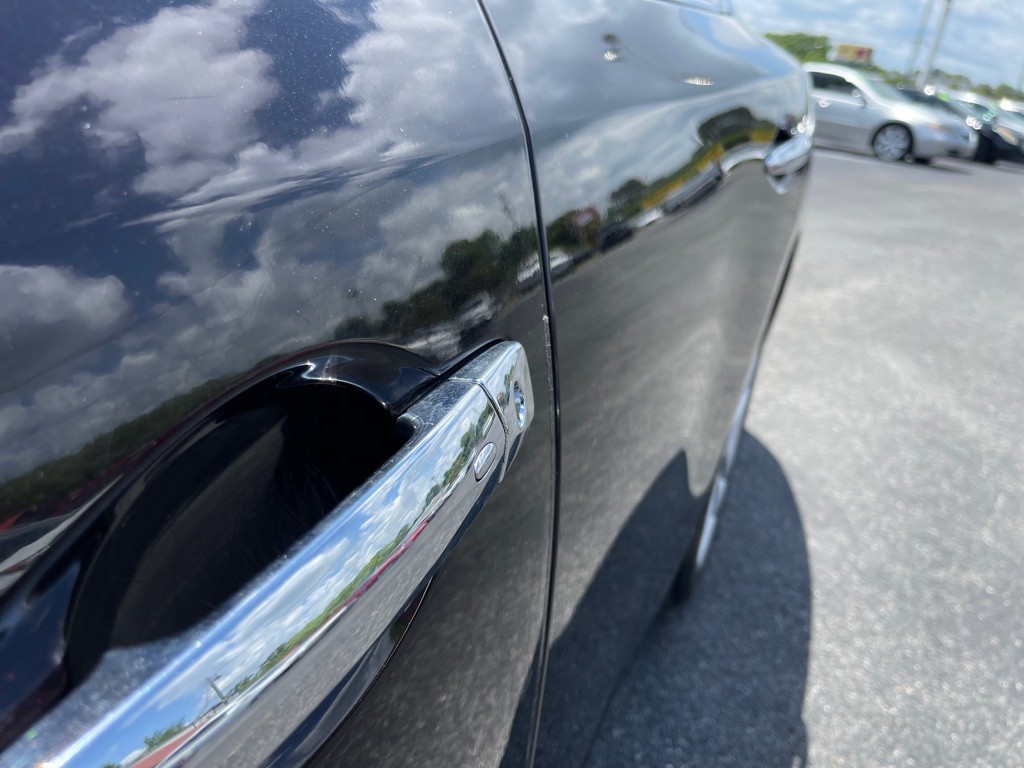 2010 Nissan Maxima Image 5