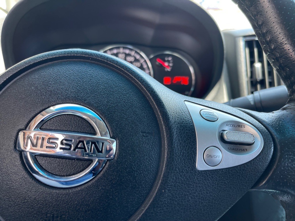 2010 Nissan Maxima Image 21