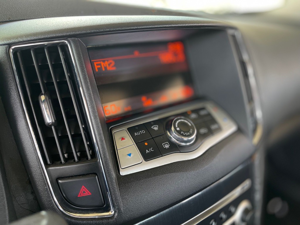 2010 Nissan Maxima Image 31